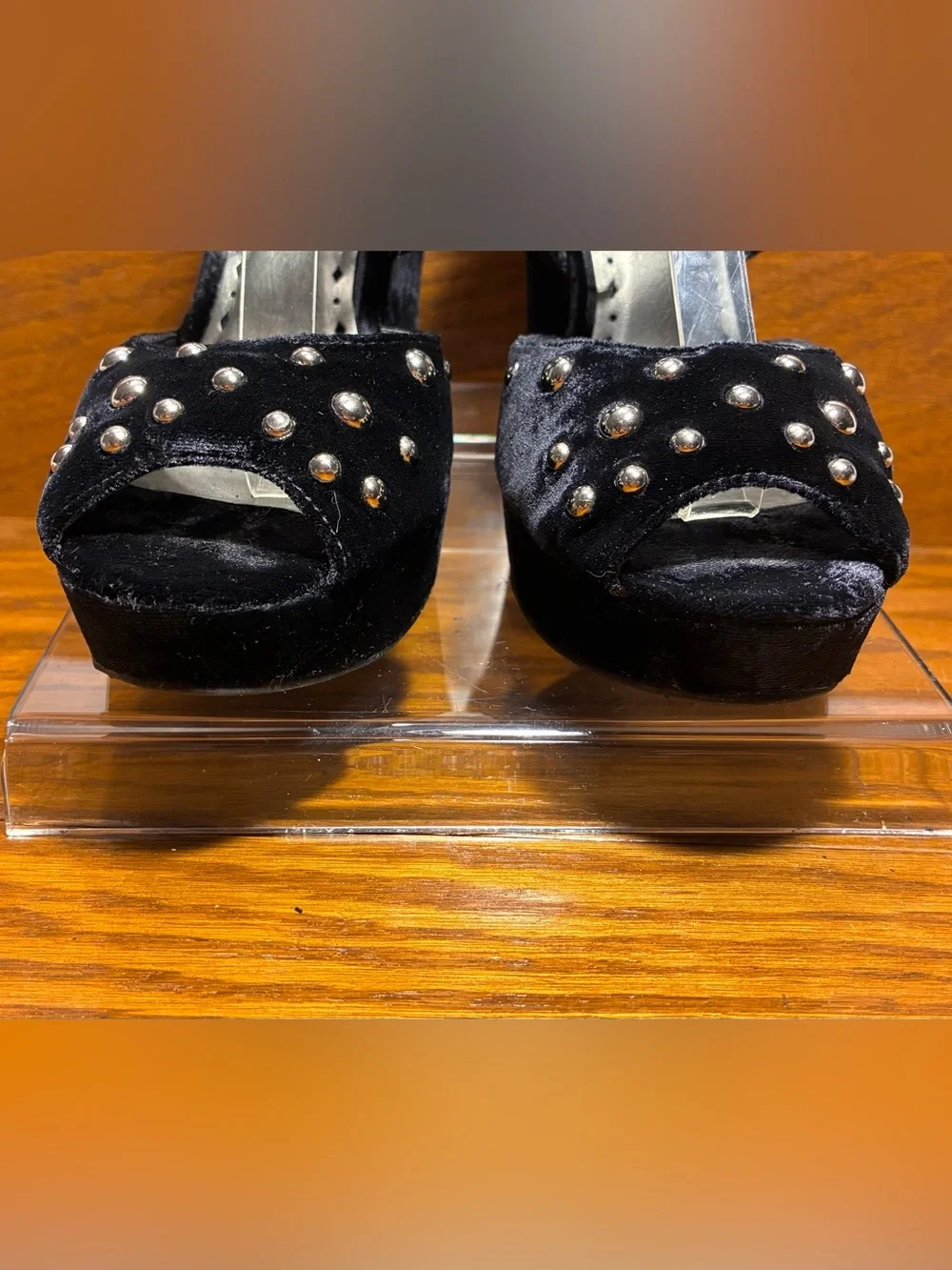 Y2K BCBGirls Studded Velvet Wedge Platform Peep Toe Heels Size 8